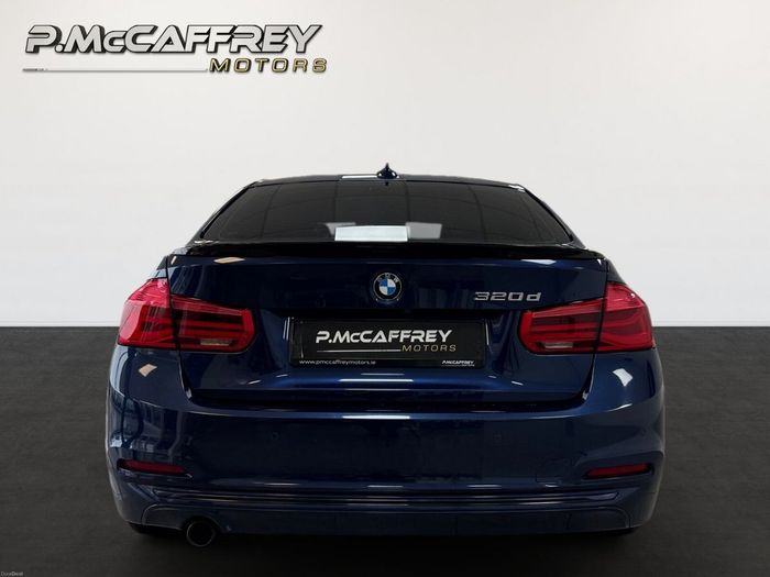BMW 3 Series 2016