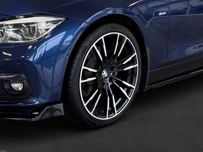 BMW 3 Series 2016