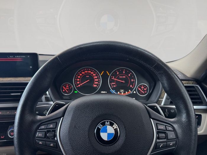 BMW 3 Series 2016