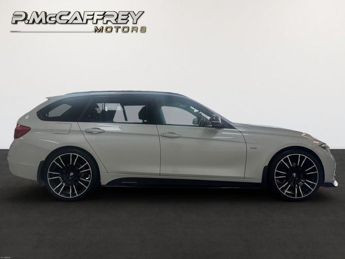 BMW 3 Series 2017