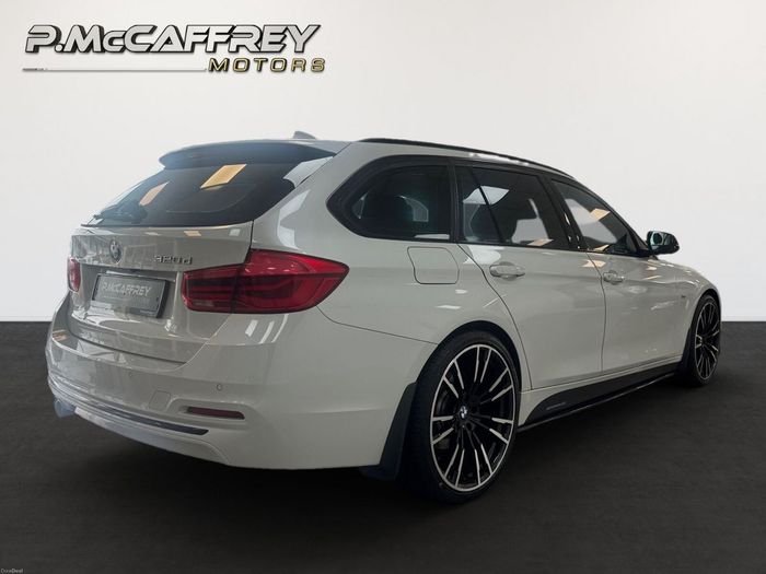 BMW 3 Series 2017