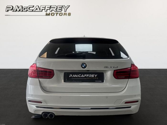 BMW 3 Series 2017