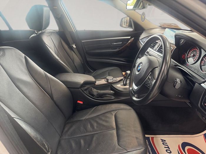 BMW 3 Series 2017