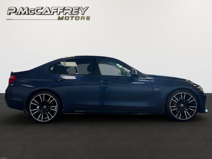 BMW 3 Series 2015
