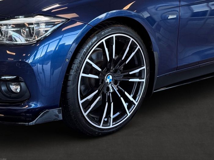 BMW 3 Series 2015