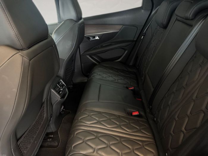Peugeot 3008 2021