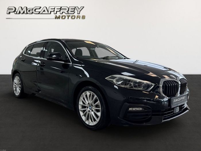 BMW 1 Series 2021