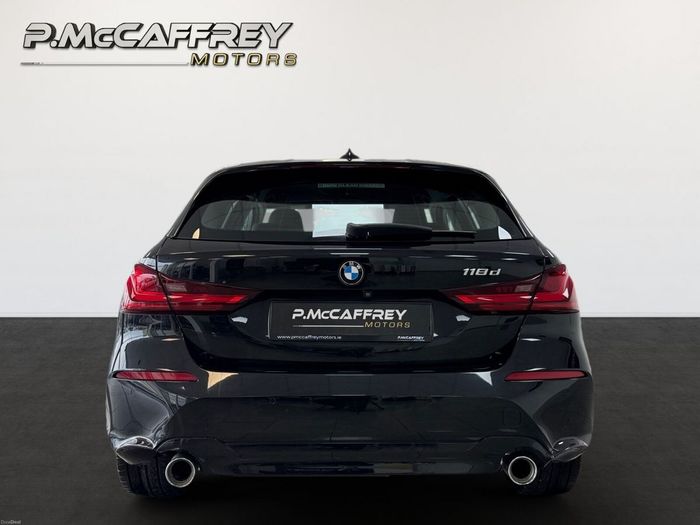 BMW 1 Series 2021