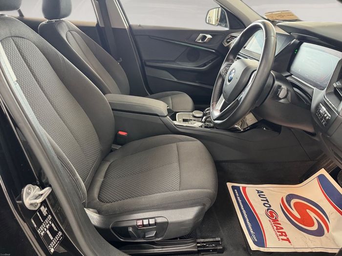 BMW 1 Series 2021
