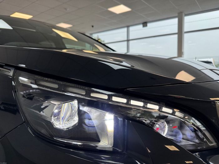 Peugeot 3008 2021