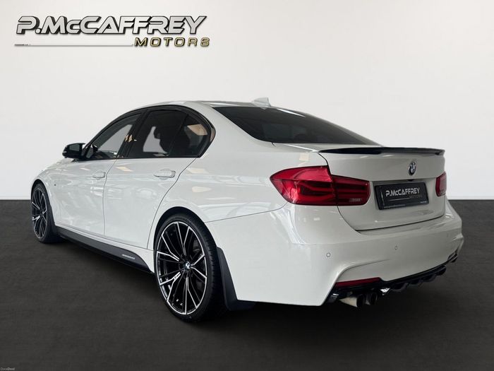 BMW 3 Series 2018