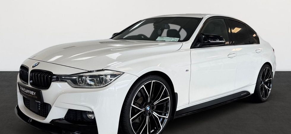 BMW 3 Series 2016
