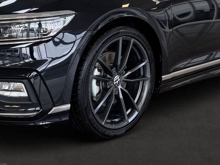 Volkswagen Passat 2021