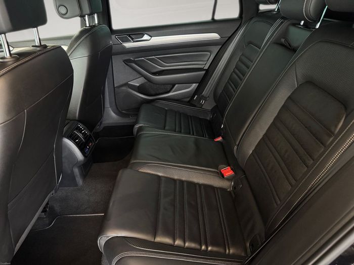 Volkswagen Passat 2021
