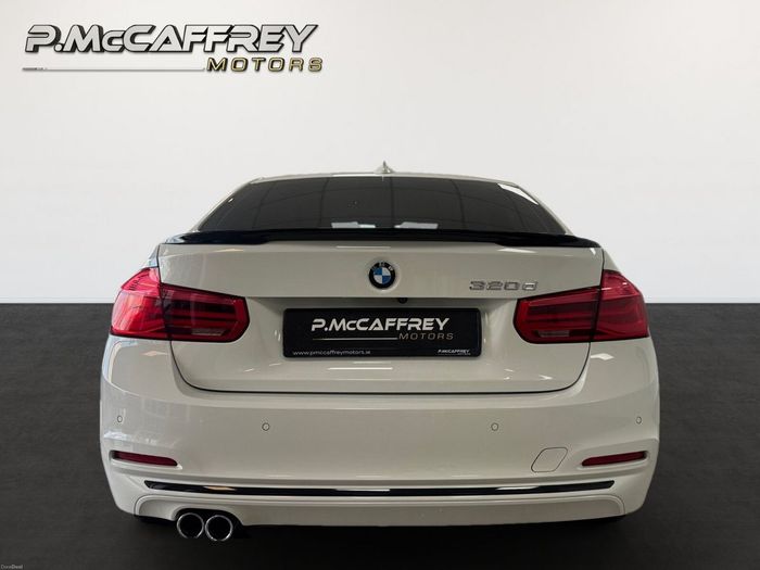BMW 3 Series 2016