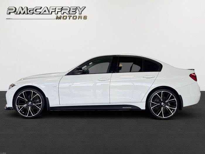 BMW 3 Series 2016