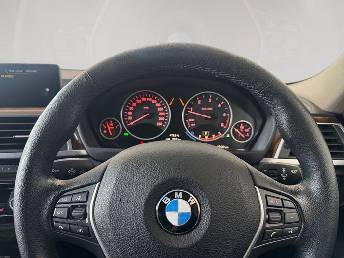 BMW 3 Series 2016