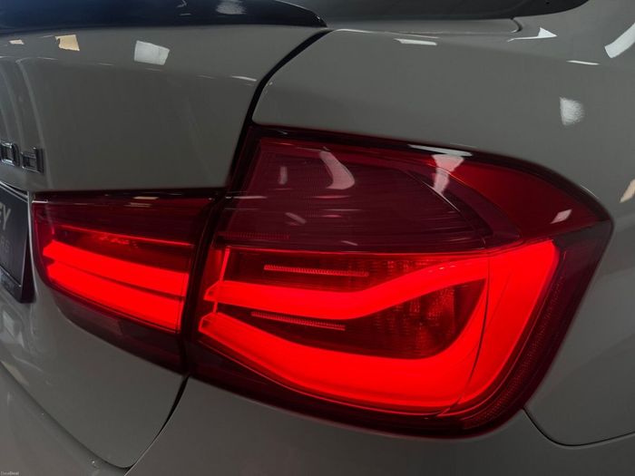 BMW 3 Series 2016