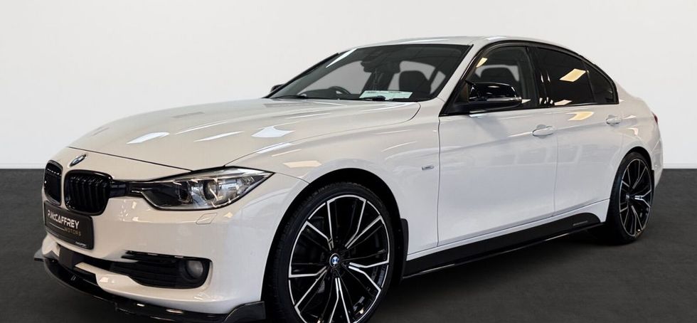 BMW 3 Series 2015