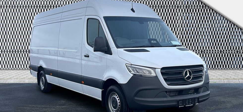 Mercedes-Benz Sprinter 2024