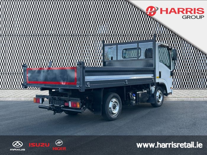 Isuzu NNR 2023