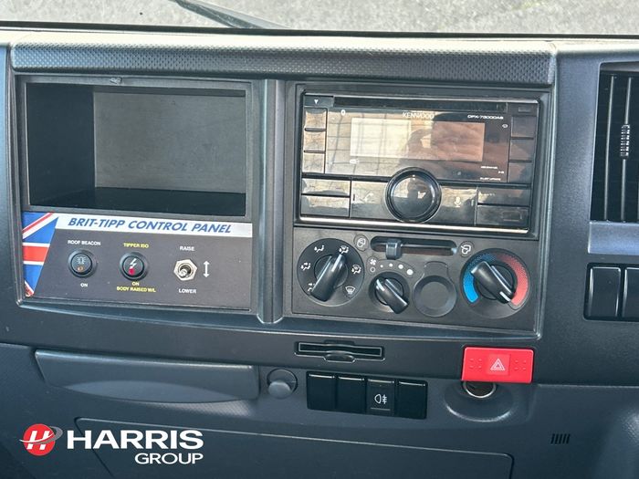 Isuzu NNR 2023