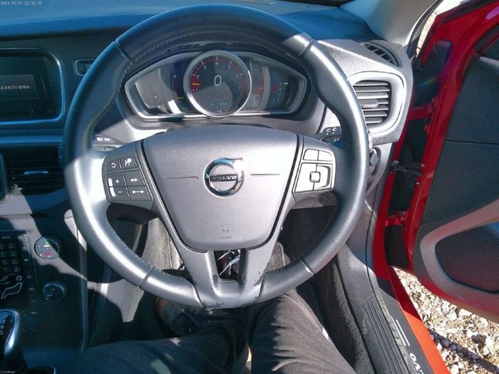 Volvo V40 2018