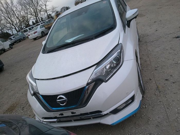 Nissan NOTE 2018