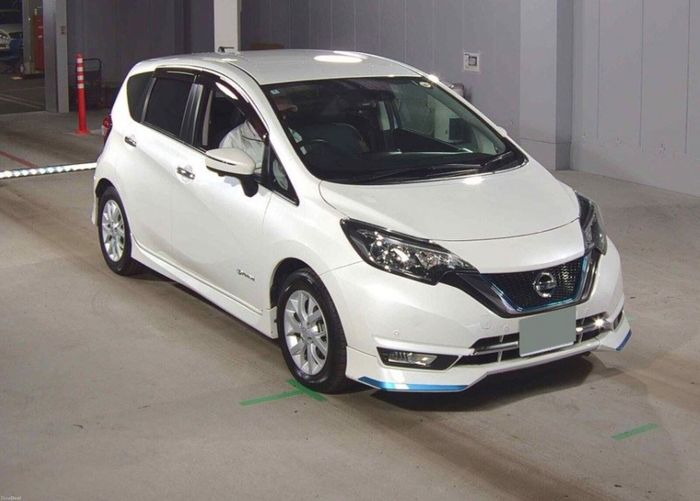 Nissan NOTE 2018