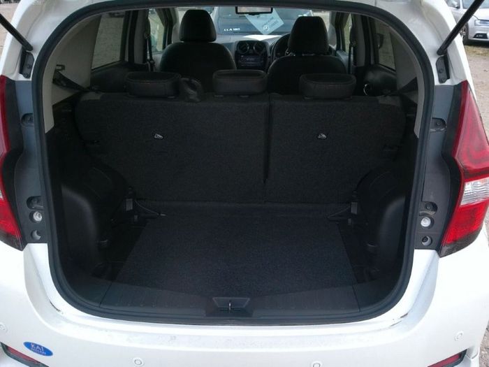 Nissan NOTE 2018