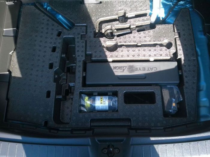 Nissan NOTE 2023