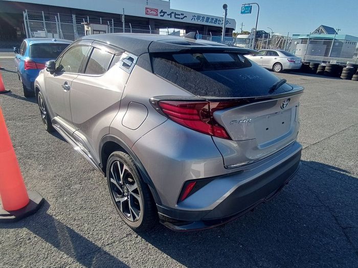 Toyota C-HR 2021