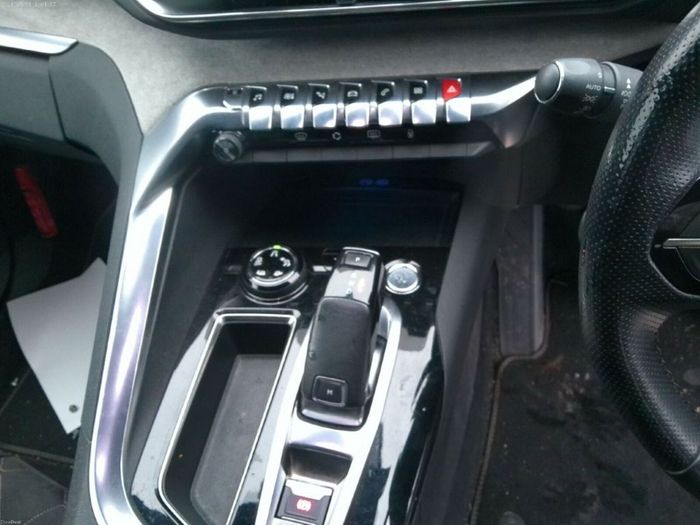 Peugeot 5008 2018