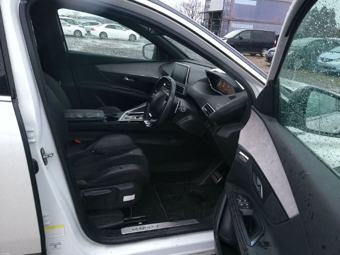 Peugeot 5008 2018