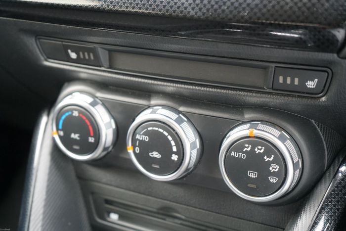 Mazda Demio 2017
