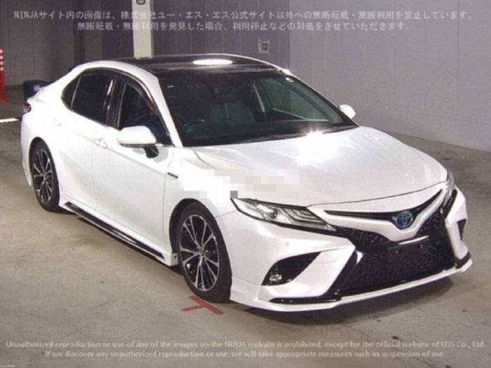 Toyota Camry 2019