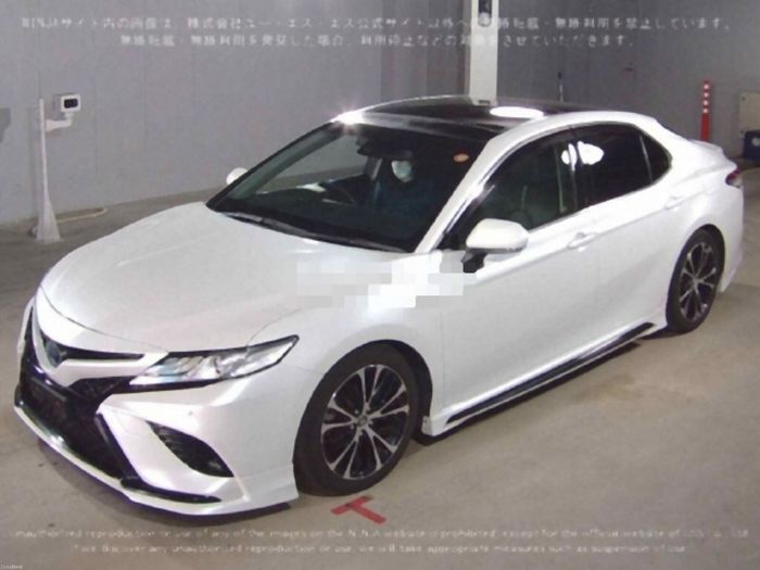 Toyota Camry 2019