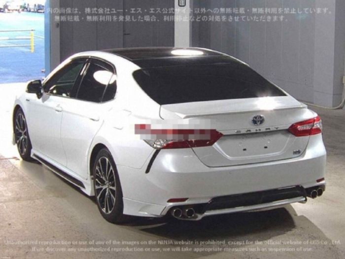 Toyota Camry 2019