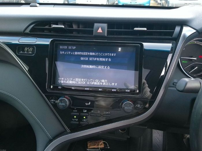 Toyota Camry 2019