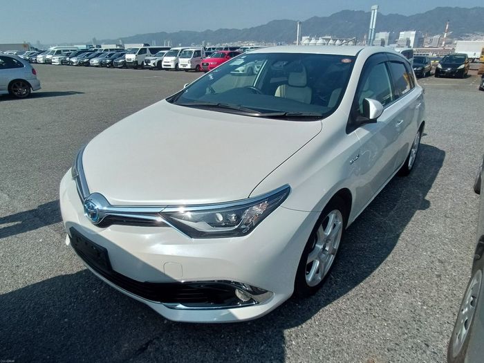 Toyota Auris 2016