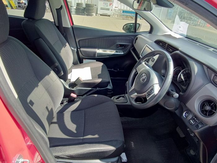 Toyota Yaris 2016