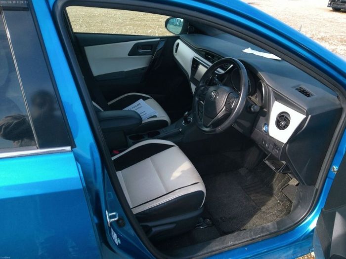 Toyota Auris 2017