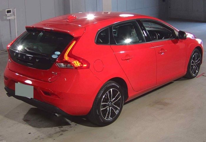 Volvo V40 2019