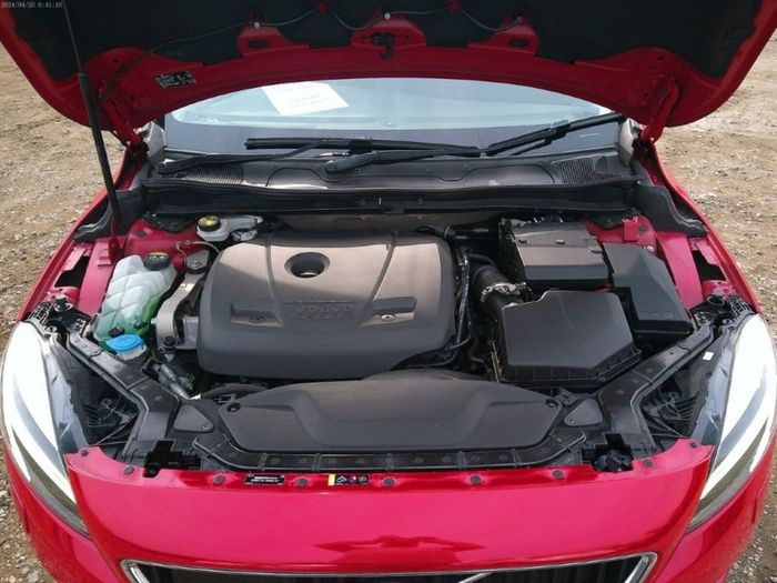 Volvo V40 2019
