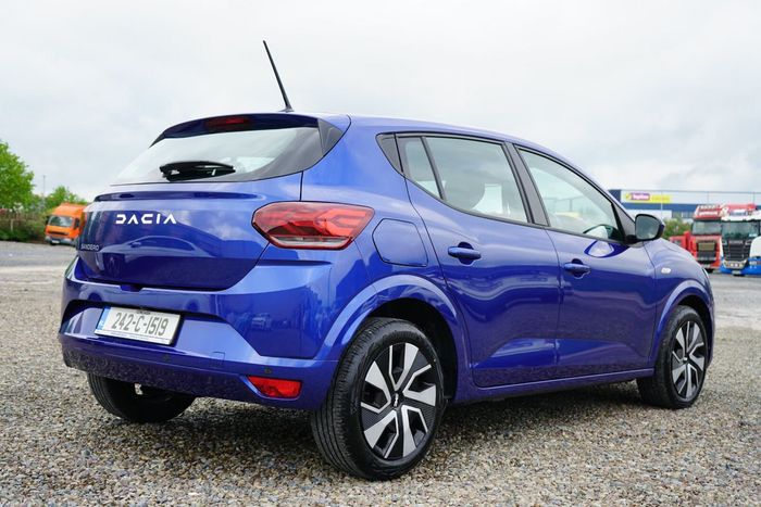 Dacia Sandero 2024
