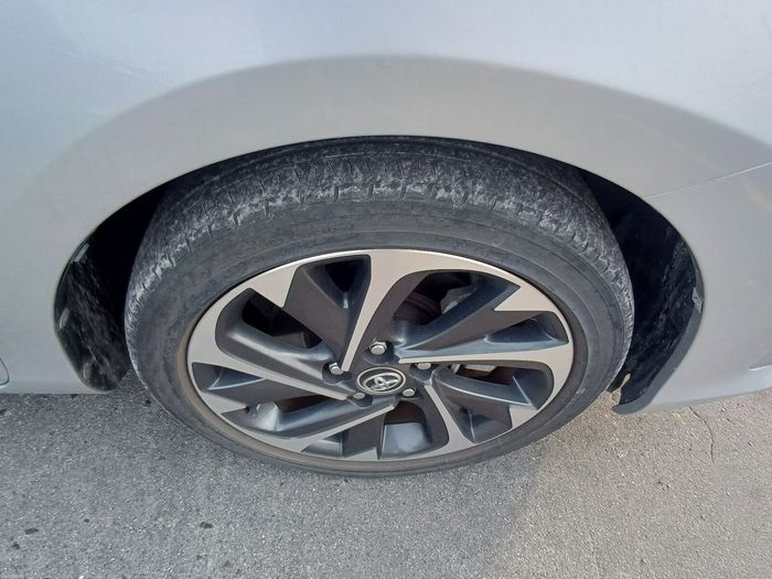 Toyota Auris 2016