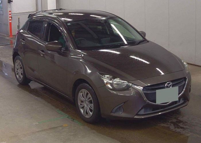 Mazda Demio 2015