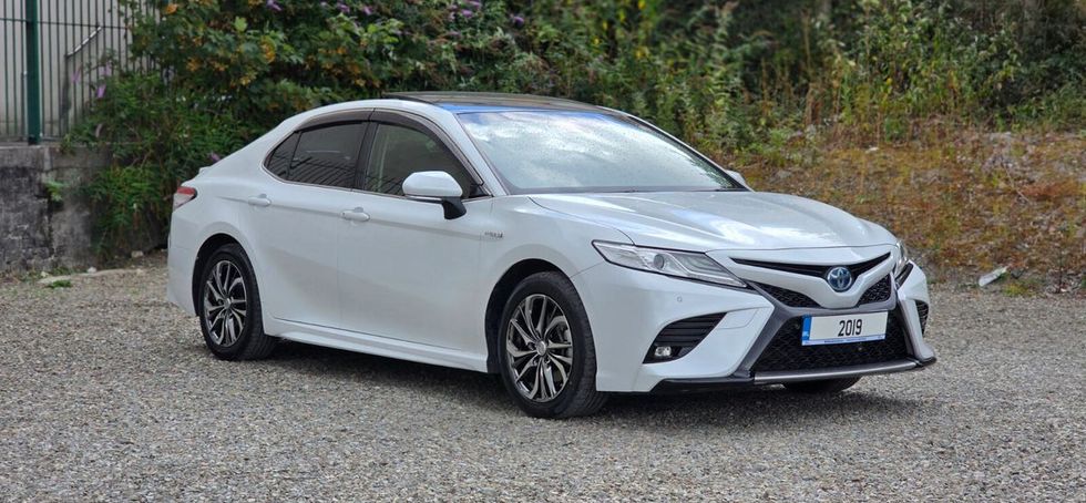 Toyota Camry 2019