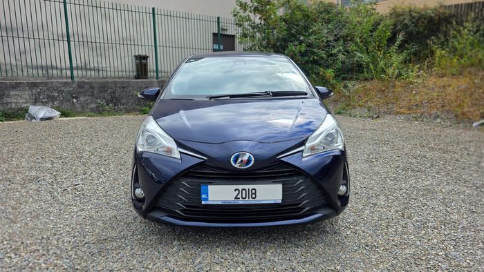 Toyota Vitz 2018