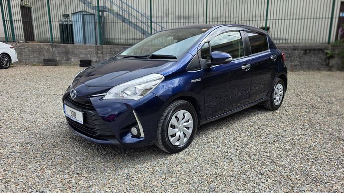 Toyota Vitz 2018